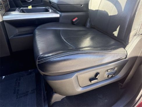 Used 2018 RAM 1500 Laramie w/ Convenience Group image 12