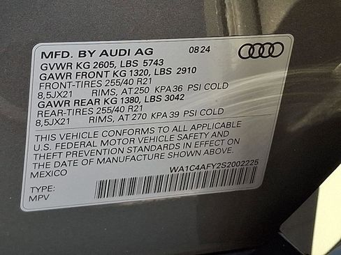 Used 2025 Audi SQ5 Prestige AWD/4WD image 27