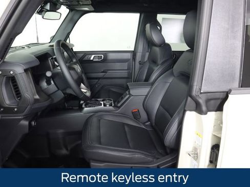 New 2025 Ford Bronco Big Bend w/ Black Diamond Package AWD/4WD image 24