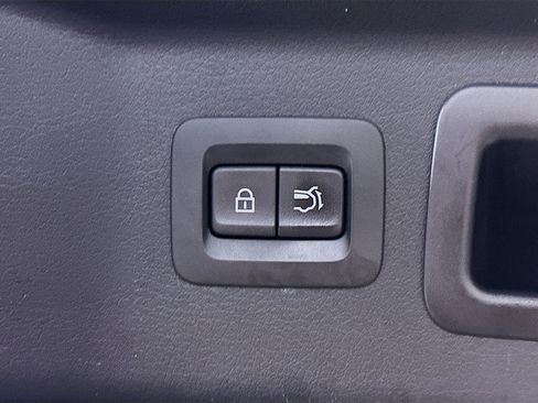 Used 2024 MAZDA CX-90 3.3 Turbo w/ Premium Package image 33