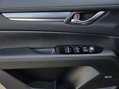 New 2025 MAZDA CX-5 AWD 2.5 S w/ Premium Plus Pkg image 17