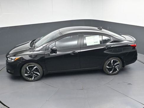 Used 2025 Nissan Versa SR w/ Trunk Package FWD image 35