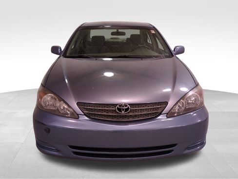 Used 2003 Toyota Camry XLE image 11