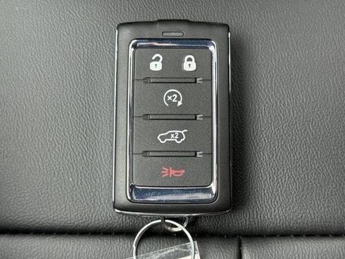 New 2026 Jeep Grand Cherokee L Limited AWD/4WD image 22