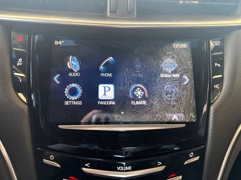 Used 2014 Cadillac XTS Luxury FWD image 19