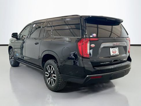 Used 2023 GMC Yukon XL AT4 w/ AT4 Premium Package AWD/4WD image 6