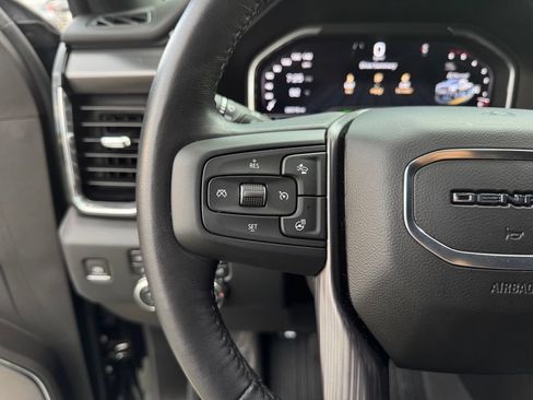 Used 2024 GMC Sierra 2500 Denali Ultimate AWD/4WD image 38