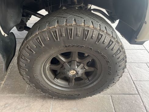 Used 2006 Dodge Ram 2500 Truck Laramie w/ Protection Group image 19