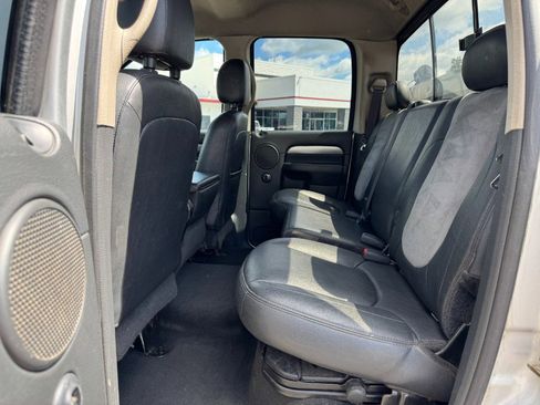 Used 2005 Dodge Ram 2500 Truck SLT AWD/4WD image 16