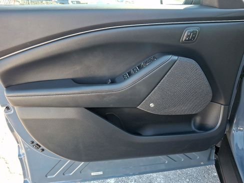 Used 2023 Ford Mustang Mach-E Premium image 13