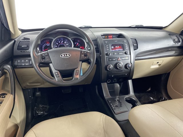 Used 2013 Kia Sorento LX w/ Convenience Pkg FWD image 17