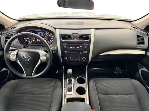 Used 2014 Nissan Altima 2.5 S FWD image 12