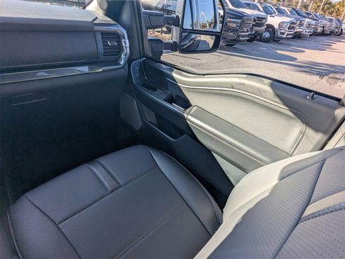 Used 2022 Ford F150 XLT w/ Equipment Group 302A High image 18