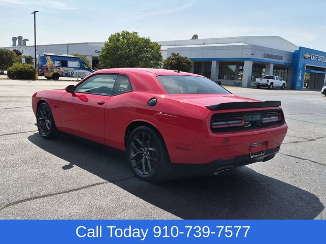 Used 2023 Dodge Challenger R/T w/ Blacktop Package RWD image 5