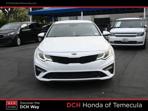 Used 2020 Kia Optima LX image 2