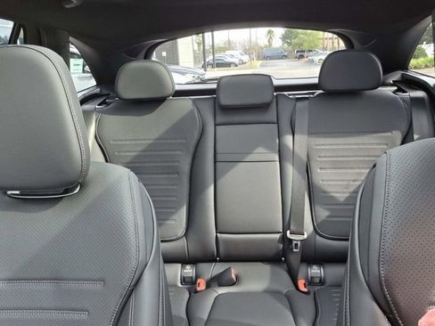 New 2026 Mercedes-Benz GLC 300 4MATIC image 14
