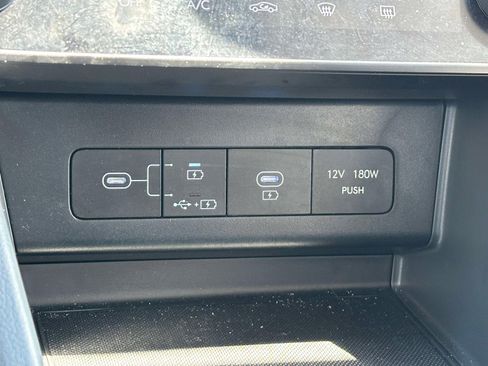 Used 2025 Hyundai Sonata SEL FWD image 27