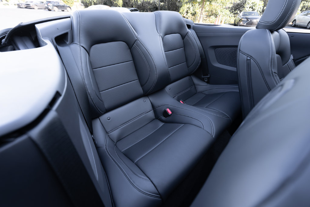 Used 2026 Ford Mustang Premium RWD image 37