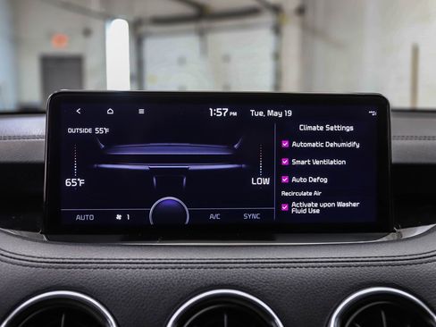 Used 2023 Kia Stinger GT-Line w/ Sun & Sound Package AWD/4WD image 19