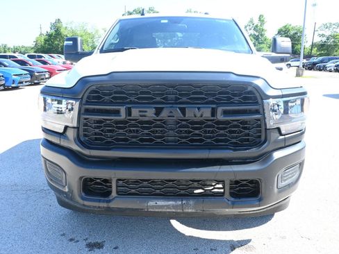 Used 2024 RAM 2500 Tradesman AWD/4WD image 5