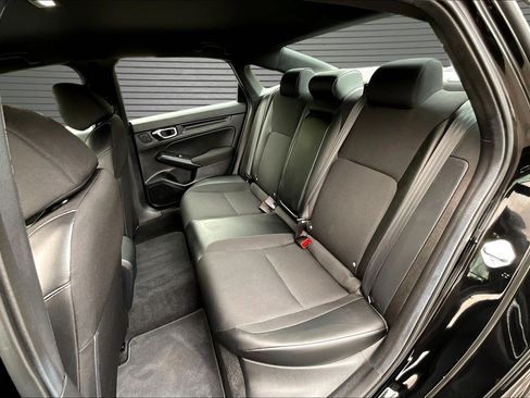 Used 2025 Honda Civic Sport image 14