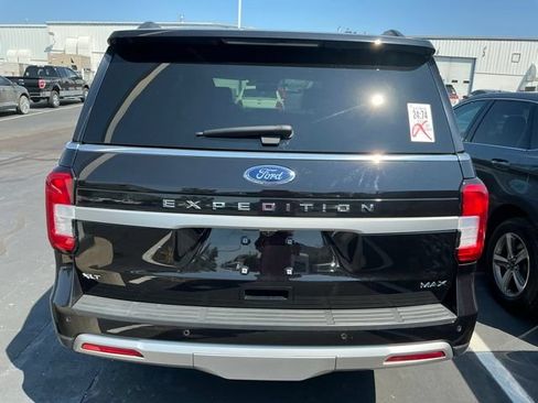 Used 2024 Ford Expedition Max XLT AWD/4WD image 8
