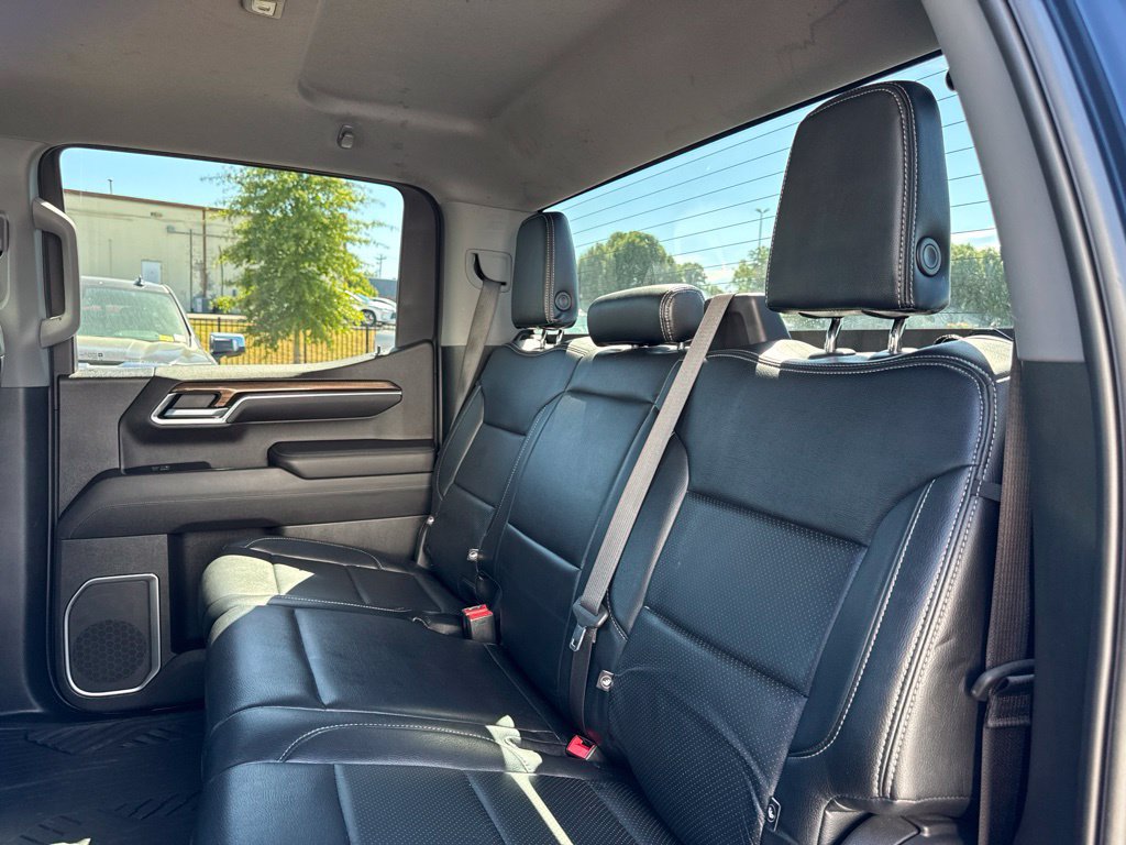 Used 2022 Chevrolet Silverado 1500 LT Trail Boss AWD/4WD image 22