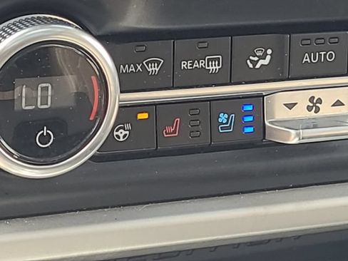 Used 2024 Ford Expedition Max Limited RWD image 22