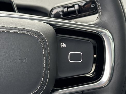 Used 2025 Lincoln Navigator L Reserve w/ Jet Appearance Package image 28