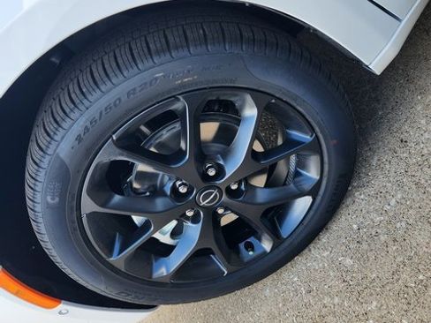 New 2026 Chrysler Pacifica Select w/ S Appearance Package image 24