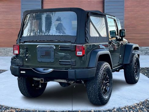 Used 2015 Jeep Wrangler Sport image 11