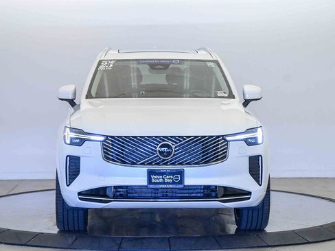 Certified 2025 Volvo XC90 B6 Plus w/ Protection Package Premier image 7