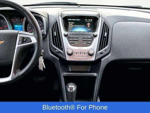 Used 2017 Chevrolet Equinox LT w/ Convenience Package image 11
