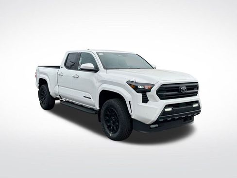 New 2026 Toyota Tacoma SR5 image 7