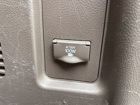 Used 2012 Lexus GX 460 w/ Comfort Plus Pkg image 18