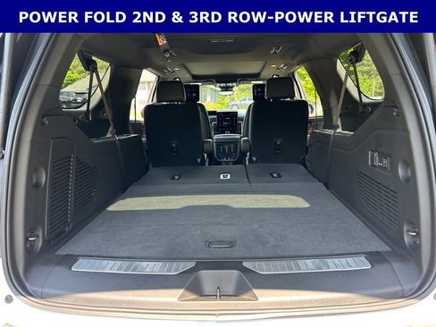 Used 2026 GMC Yukon XL Denali Ultimate AWD/4WD image 22