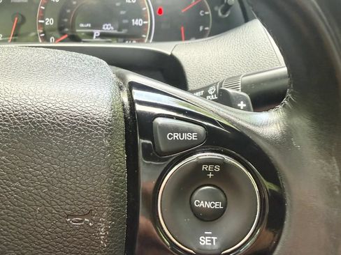 Used 2017 Honda Accord Sport image 14