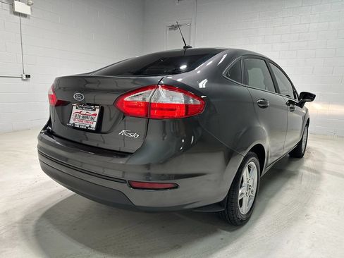 Used 2019 Ford Fiesta SE FWD image 6