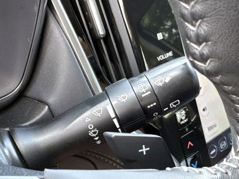 Used 2023 Subaru Outback Touring XT image 25