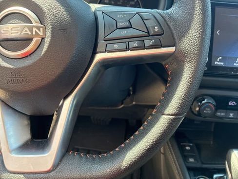 Used 2023 Nissan Kicks SR image 22