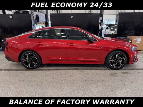 Certified 2025 Kia K5 GT-Line image 2
