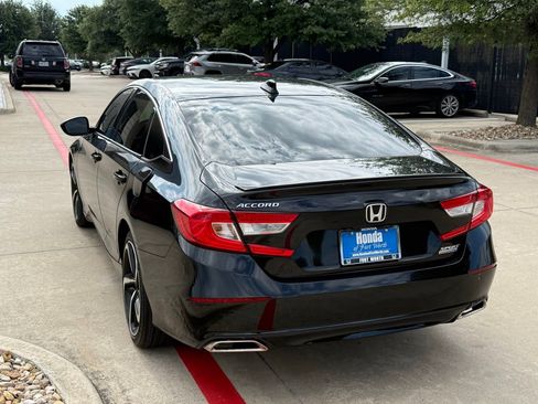 Used 2022 Honda Accord Sport Special Edition image 3