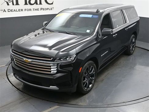 Certified 2023 Chevrolet Suburban High Country image 47