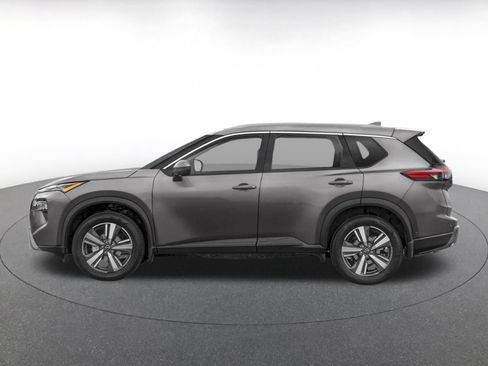Used 2026 Nissan Rogue SL AWD/4WD image 3