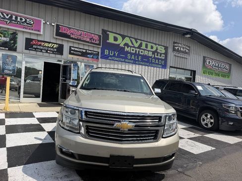 Used 2016 Chevrolet Suburban LTZ AWD/4WD image 3