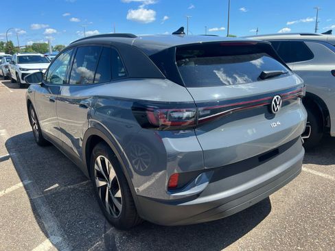 Used 2024 Volkswagen ID.4 2WD image 4