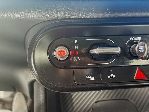 Certified 2025 MINI Cooper Countryman SE image 17