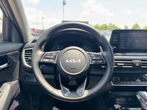 Certified 2023 Kia Seltos S AWD/4WD image 15