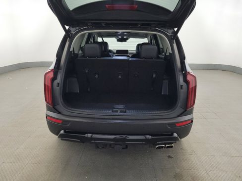 Used 2021 Kia Telluride EX w/ EX Premium Package AWD/4WD image 29