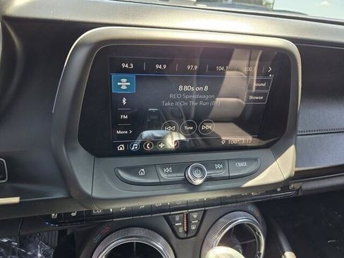 Used 2019 Chevrolet Camaro SS RWD image 6